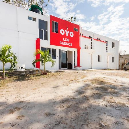 Oyo Hotel Cedros Campeche Exterior photo